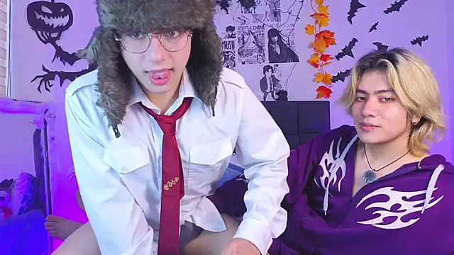 Snapshot of Vamps_Lovers chatting on 10/20/25, 01:00 Vamps Lovers online show from 10/20/25, 01:00