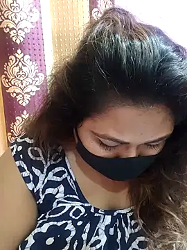 hotbhabhi011 online show from 11/28/25, 01:08