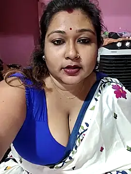 hotbhabhi011 online show from 04/09/26, 03:50