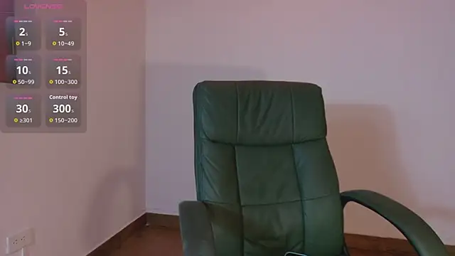 Olivia11  online show from 12/01/25, 11:37