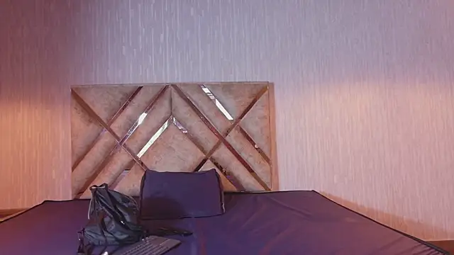 Olivia11  online show from 02/25/26, 12:48