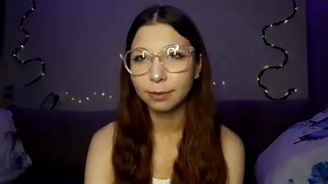 MiaamaLoveLyslt online show from 09/10/25, 04:07