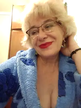 52MiaLove02 online show from 10/14/25, 04:19