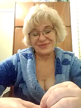 52MiaLove02 online show from 10/29/25, 06:09