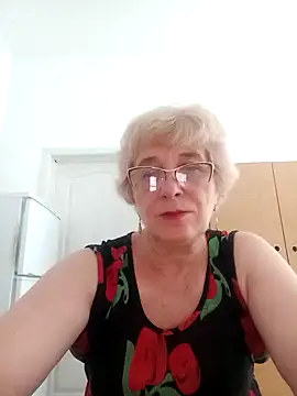 52MiaLove02 online show from 07/20/26, 04:49