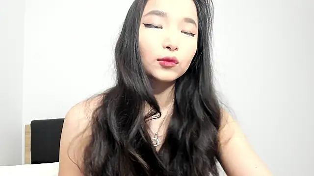 Snapshot of Soyun_Mia chatting on 05/04/26, 01:29 Soyun Mia online show from 05/04/26, 01:29