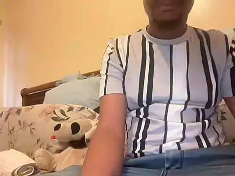 Cianda24 online show from 10/09/25, 03:43