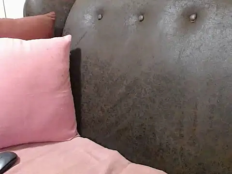 bustylaura4u online show from 03/19/26, 08:57