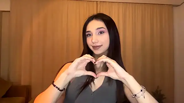 LinaMour online show from 02/16/26, 10:28