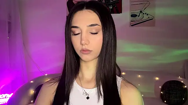 LinaMour online show from 03/23/26, 10:14