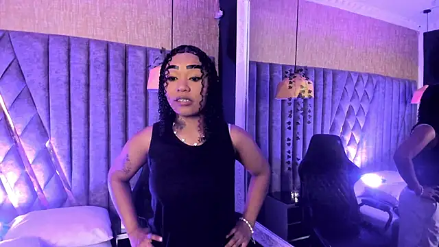 SkylerBloomm online show from 03/23/26, 03:21