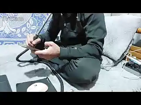 yazinyazin1 online show from 02/17/26, 04:13