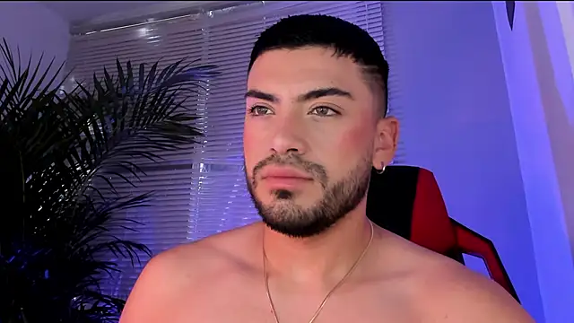 Alexander Diiaz online show from 10/03/25, 12:02