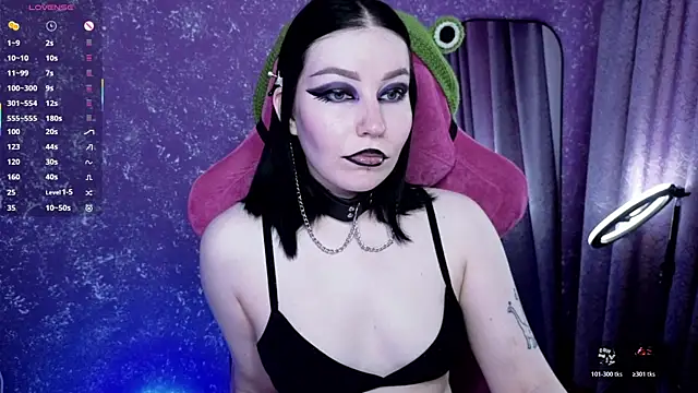 Snapshot of MargarettRose chatting on 06/09/26, 05:08 MargarettRose online show from 06/09/26, 05:08