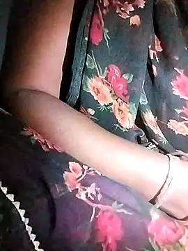 Snapshot of Sapnaji500 chatting on 12/14/25, 10:31 Sapnaji500 online show from 12/14/25, 10:31