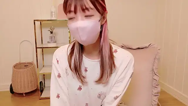 SUZU 1201 online show from 09/15/25, 10:48