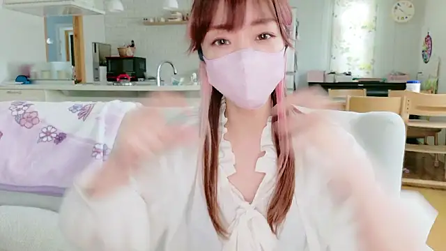 SUZU 1201 online show from 03/04/26, 01:22