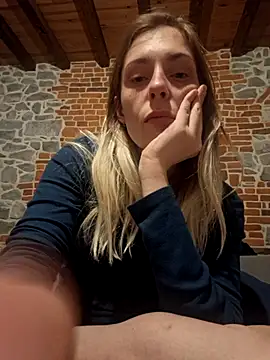 Snapshot of SexyAlya chatting on 10/07/25, 08:39 SexyAlya online show from 10/07/25, 08:39