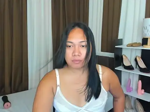 TsUncutKaren online show from 09/17/25, 03:57