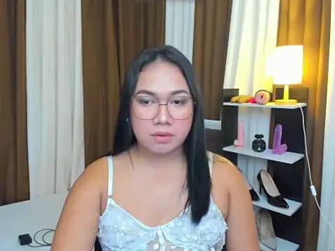 TsUncutKaren online show from 10/01/25, 05:13