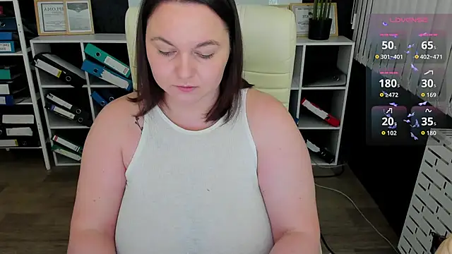  feel me  online show from 02/06/26, 01:54