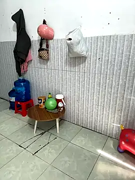 Tiffany-yy online show from 10/13/25, 05:40