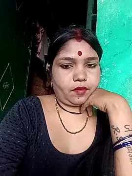 Priya tyagi online show from 09/16/25, 10:27