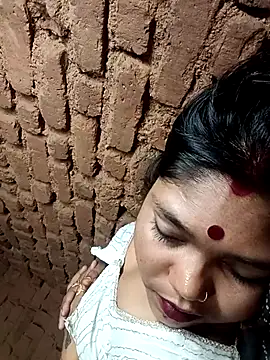 Priya tyagi online show from 09/21/25, 11:39