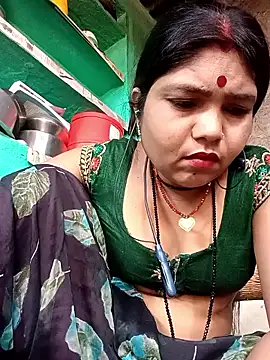 Priya tyagi online show from 10/02/25, 09:38