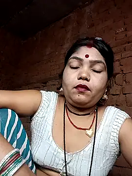 Priya tyagi online show from 10/03/25, 10:07