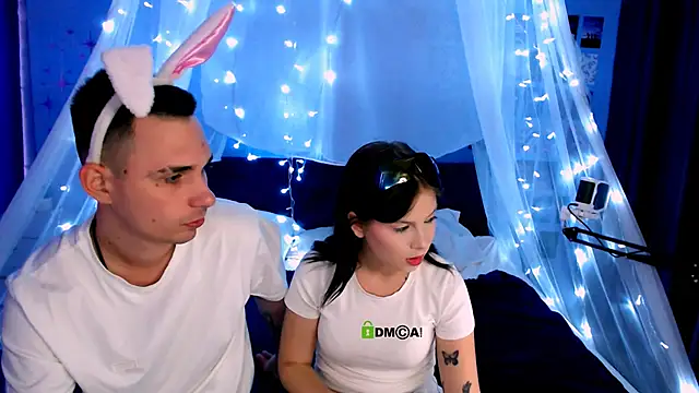 Snapshot of renata_sweety chatting on 09/29/25, 12:54 renata sweety online show from 09/29/25, 12:54
