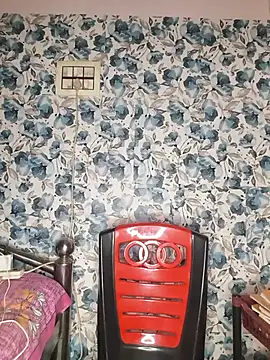 Snapshot of yours_sugar_babe chatting on 06/02/26, 11:01 yours sugar babe online show from 06/02/26, 11:01