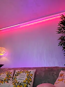 Snapshot of RileyNox chatting on 09/30/25, 07:30 RileyNox online show from 09/30/25, 07:30