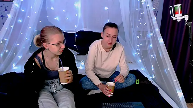 gloria bubble online show from 09/26/25, 05:33