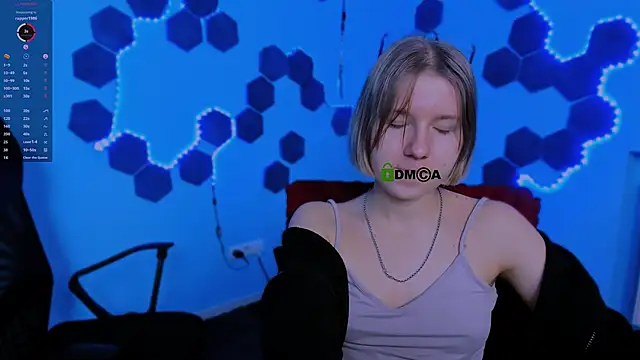 gloria bubble online show from 12/15/25, 02:27