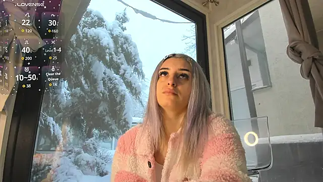 Ella Vee online show from 02/18/26, 05:58