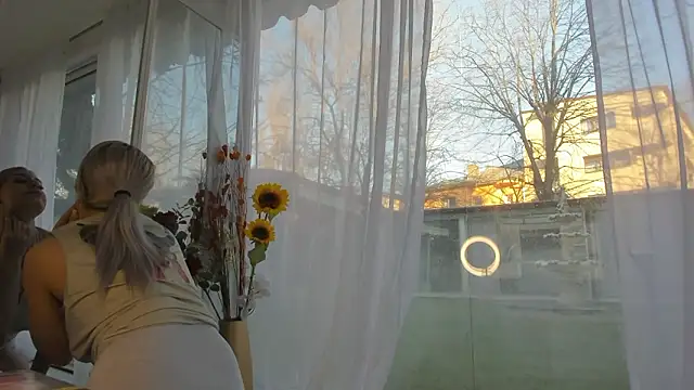 Ella Vee online show from 03/07/26, 05:48