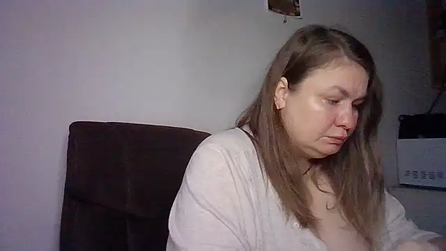 MartaXLove online show from 11/10/25, 05:23