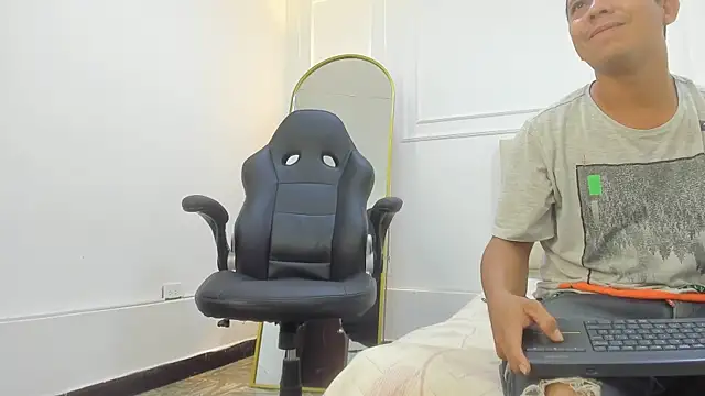 charlotte dante212 online show from 02/08/26, 04:38