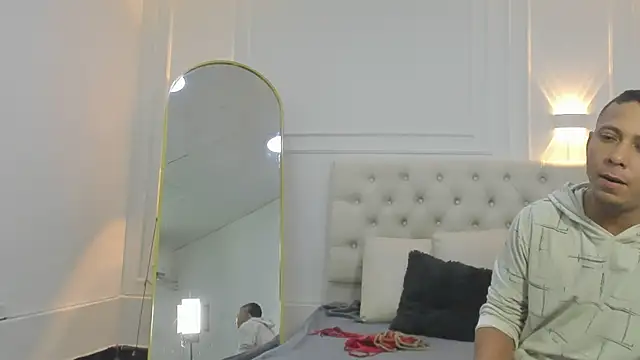 charlotte dante212 online show from 04/13/26, 03:56