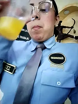 CRISTAL  11 online show from 10/02/25, 02:46