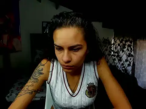 Skylovershot online show from 11/27/25, 01:46