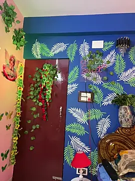 V-Hot-Sweti online show from 12/17/25, 06:36