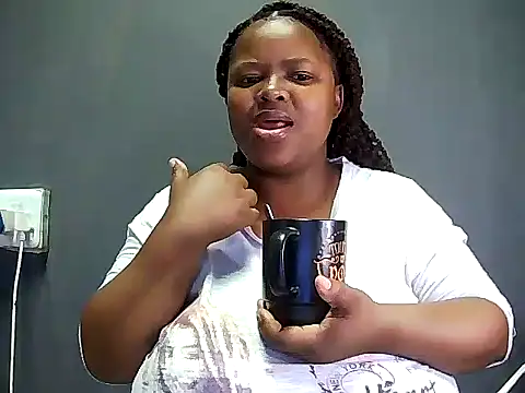 Snapshot of MegaBustyQueen chatting on 09/10/25, 09:26 MegaBustyQueen online show from 09/10/25, 09:26