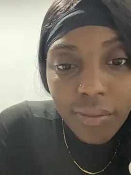 zaracollins01 online show from 09/25/25, 03:32