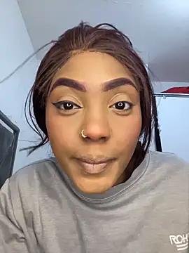 zaracollins01 online show from 03/18/26, 02:09