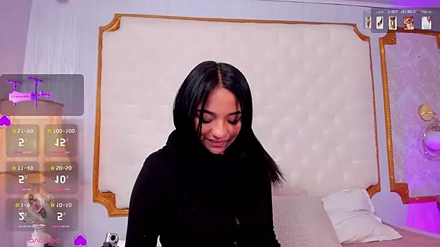 Snapshot of Manelyk_evanss_ chatting on 07/22/26, 11:13 Manelyk evanss online show from 07/22/26, 11:13