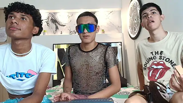 YOUNGS GUYS online show from 09/22/25, 07:16