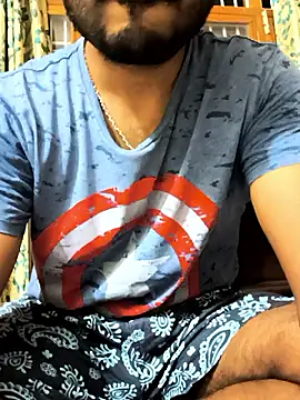 hunk7714 online show from 10/13/25, 06:08