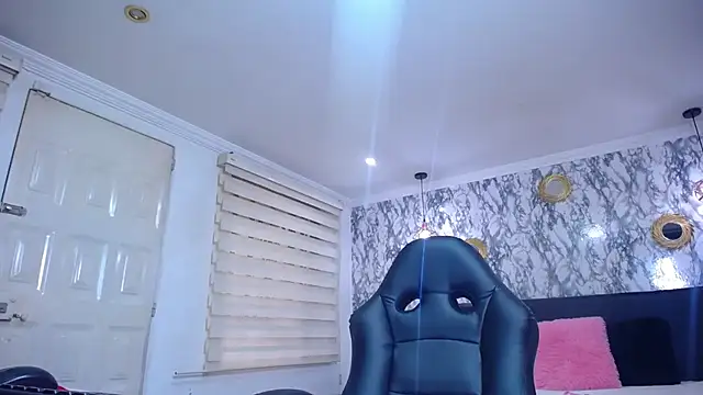 Dafne castro  online show from 01/05/26, 07:17